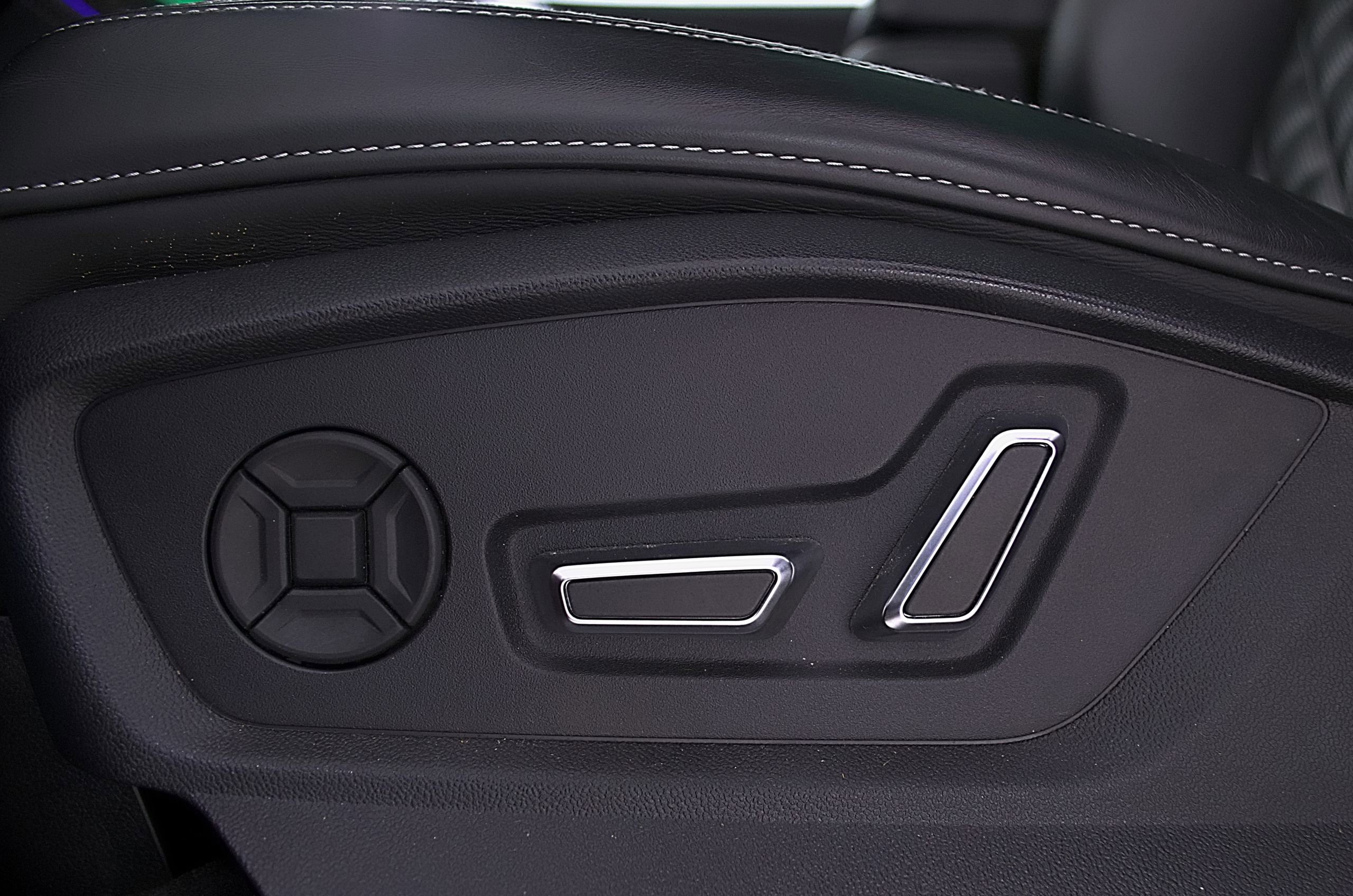 Used 2023 Audi SQ8 Premium Plus image 23