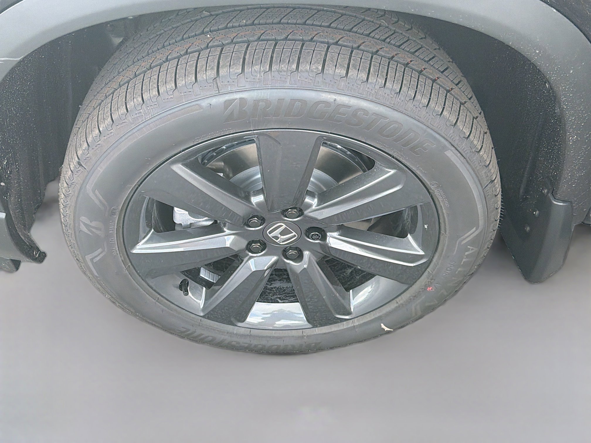 New 2026 Honda Pilot Sport image 27