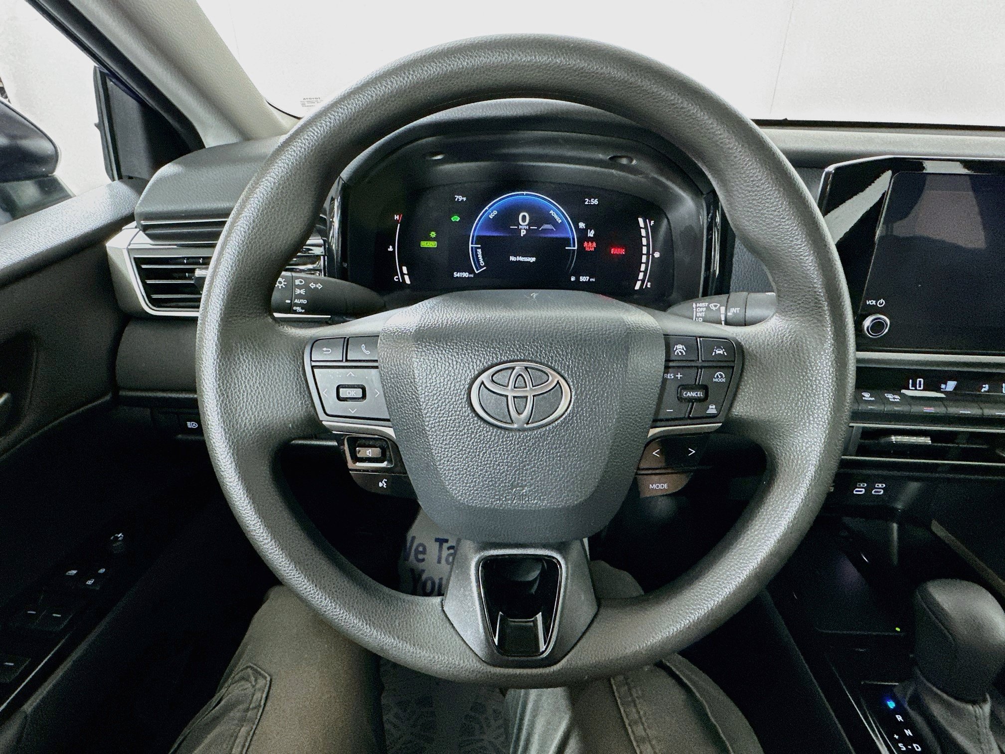 Used 2025 Toyota Camry LE FWD image 11