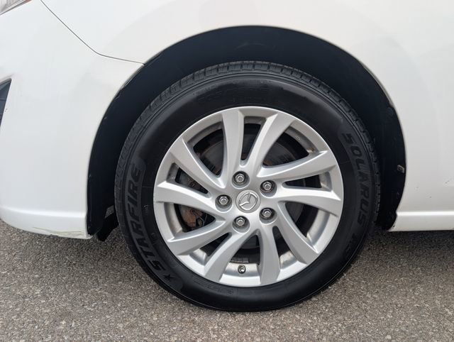 Used 2012 MAZDA MAZDA5 Sport image 25