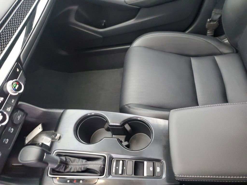Certified 2025 Honda Civic Sport Touring image 24