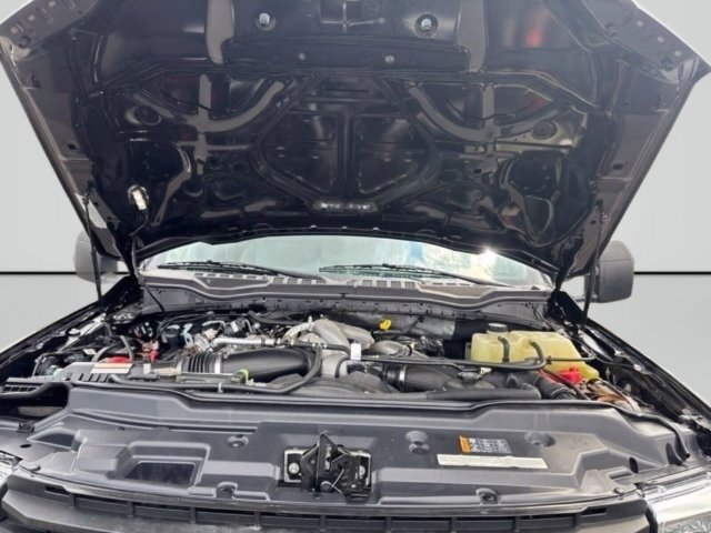 Used 2021 Ford F550 4x4 Regular Cab Super Duty w/ Power Equipment Group image 34