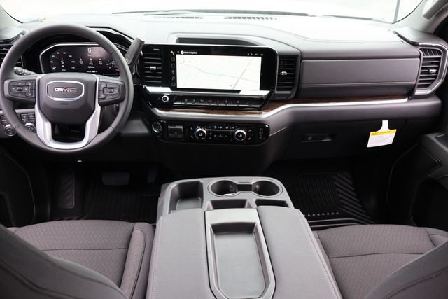 New 2026 GMC Sierra 3500 SLE w/ SLE Value Package AWD/4WD image 18