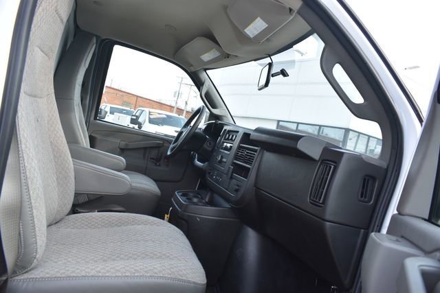 New 2025 Chevrolet Express 3500 w/ Power Convenience Package image 13