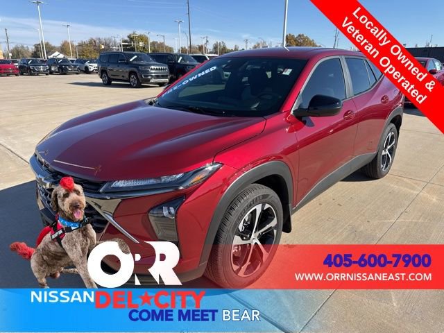 Used 2025 Chevrolet Trax RS