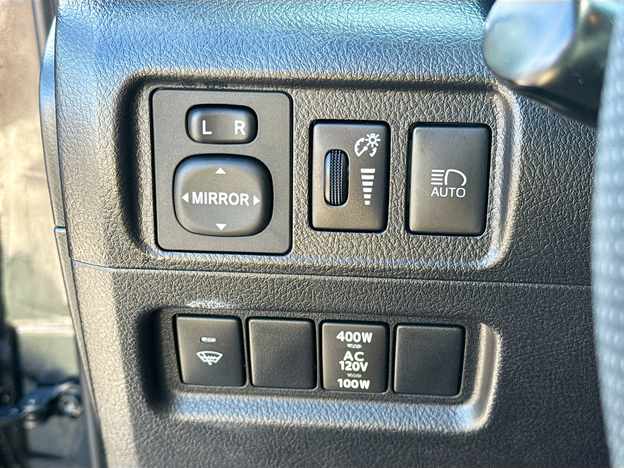 Used 2020 Toyota 4Runner Limited image 33