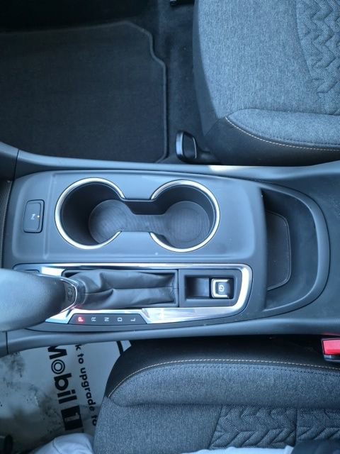 Used 2023 Chevrolet Equinox LT image 25