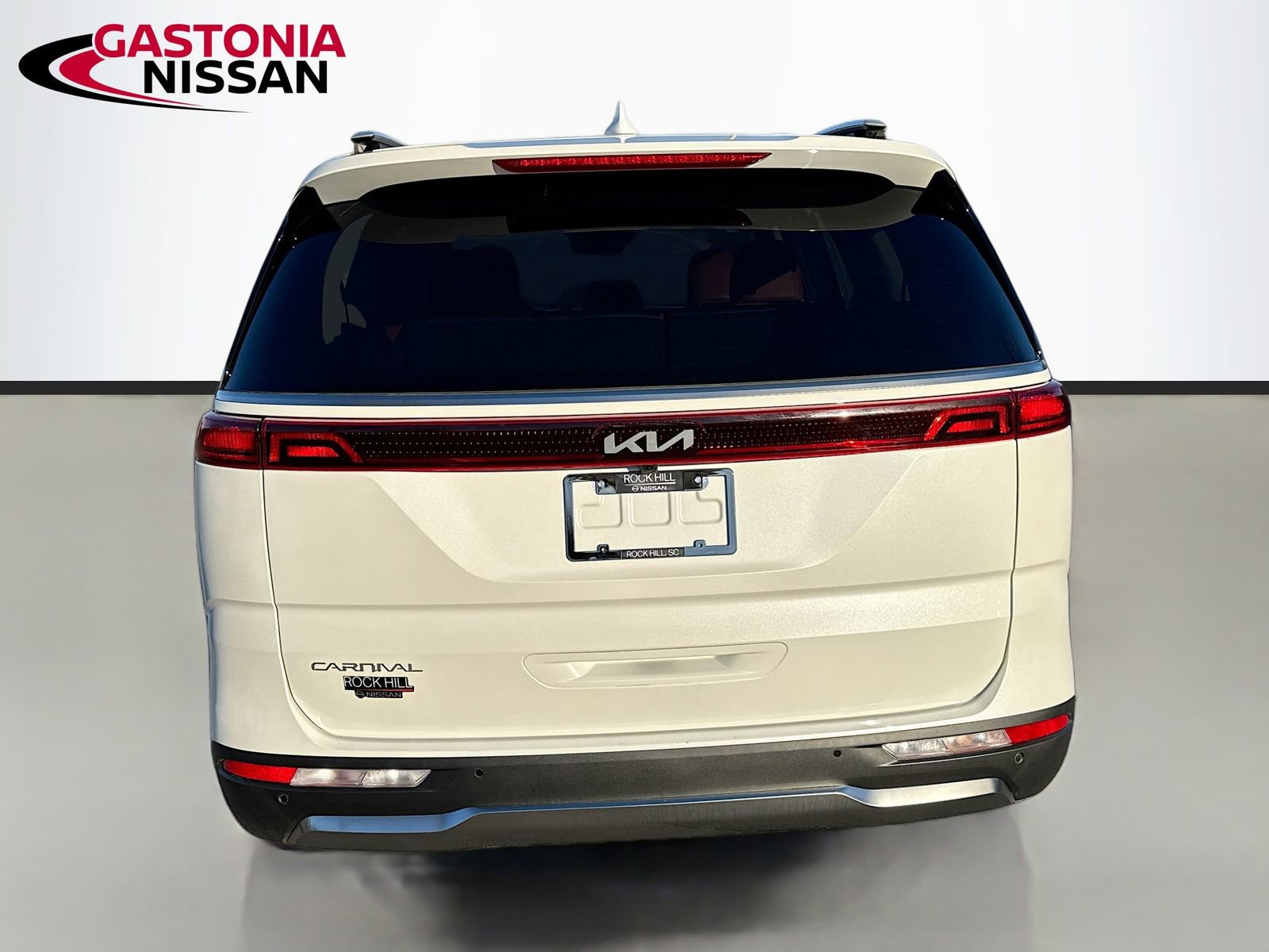 Used 2023 Kia Carnival SX image 7