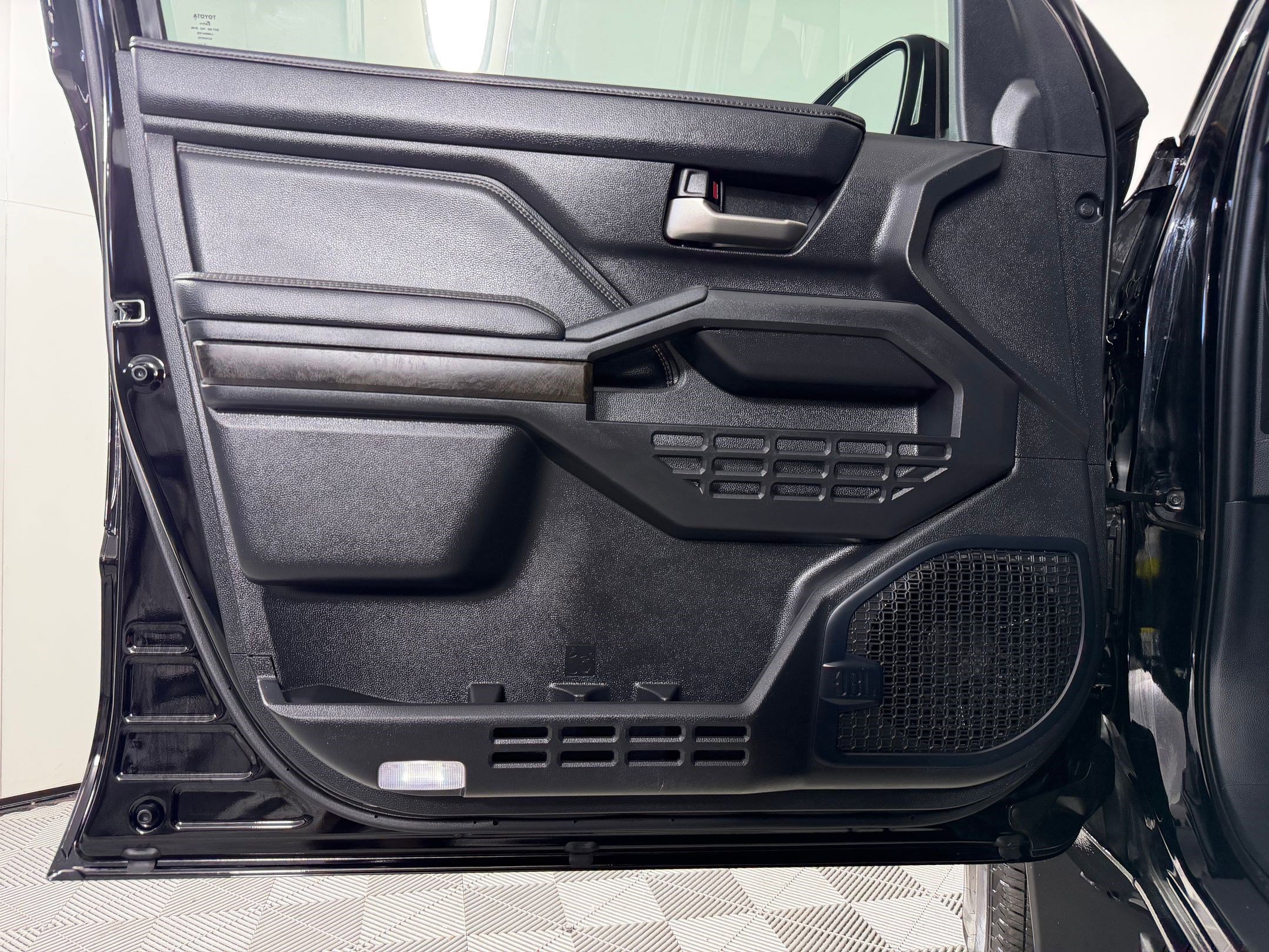 Certified 2024 Toyota Tacoma Limited image 22