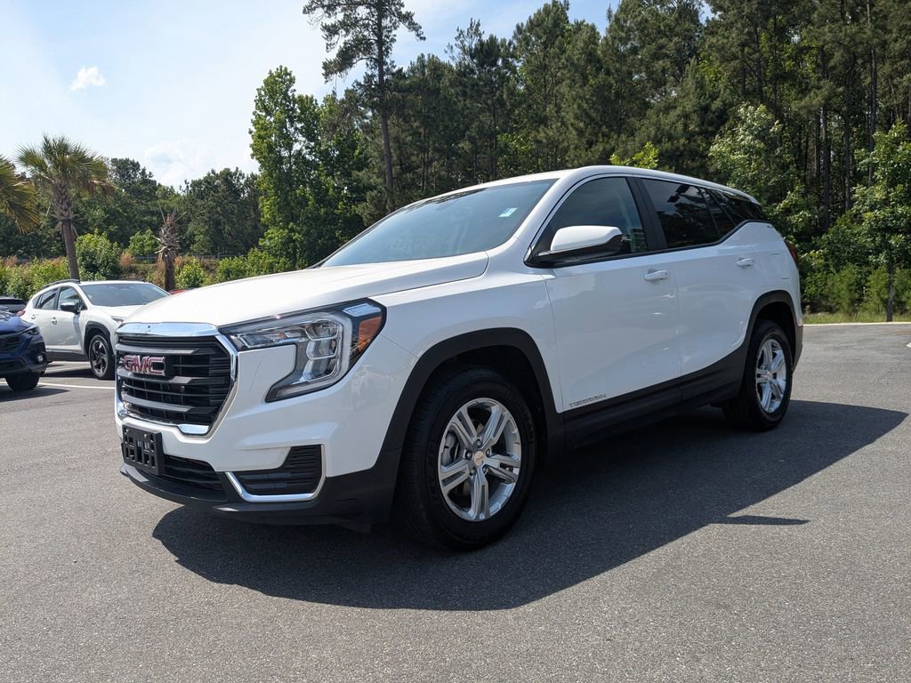 Used 2024 GMC Terrain SLE FWD image 8