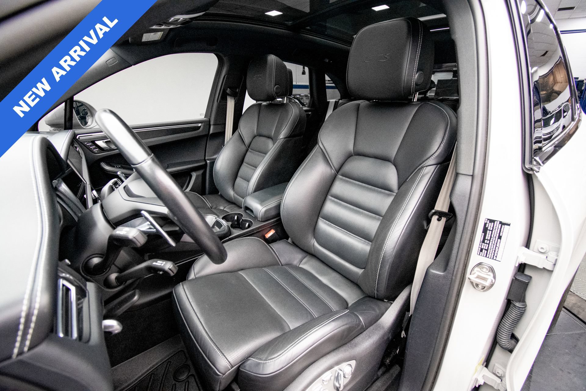 Used 2023 Porsche Macan GTS w/ Premium Package Plus AWD/4WD image 13