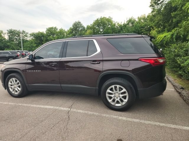 Used 2021 Chevrolet Traverse LT FWD image 12