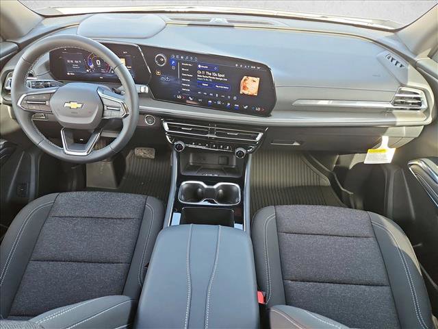 New 2026 Chevrolet Traverse LT w/ Sun and Wheel Package image 15