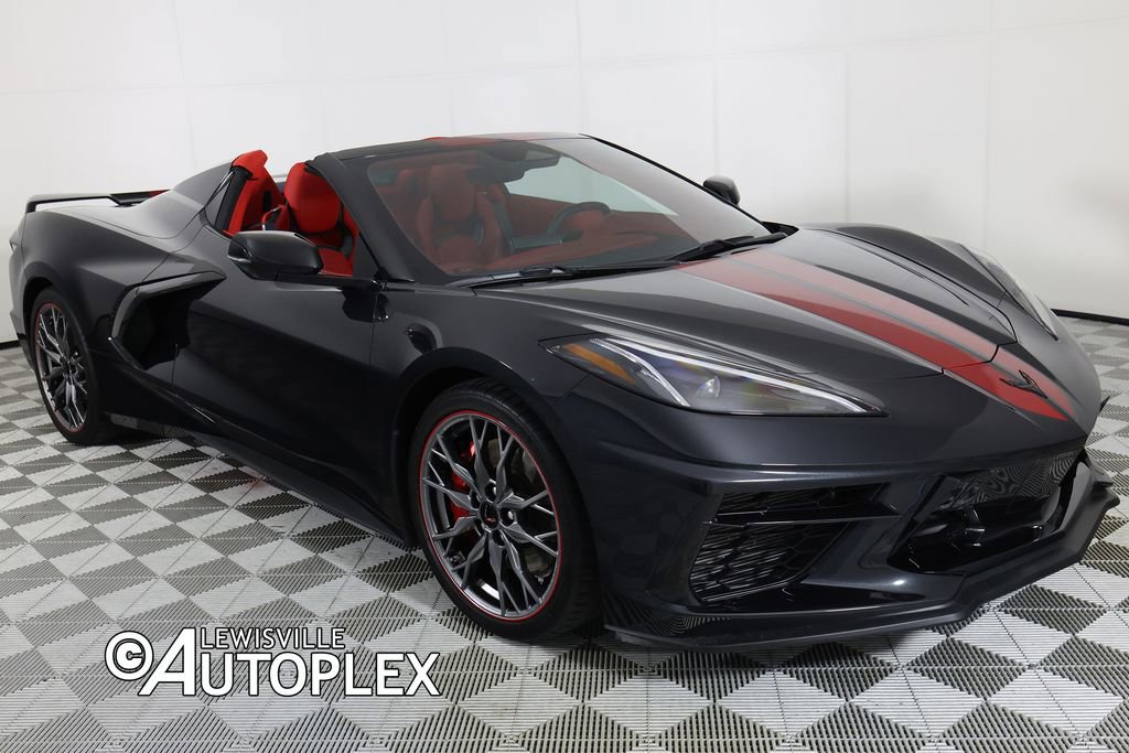 Used 2024 Chevrolet Corvette Stingray Premium Conv w/ Z51 Performance Package RWD image 3