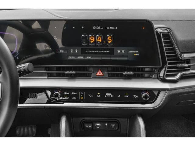 Used 2025 Kia Sportage EX w/ Premium Package FWD image 13