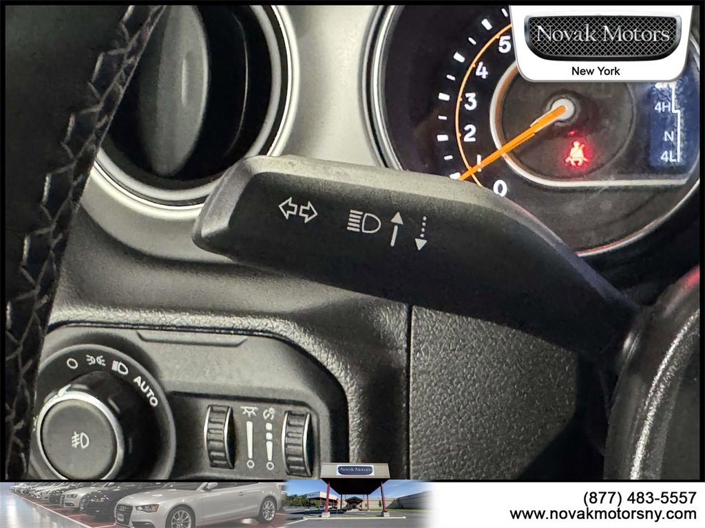 Used 2021 Jeep Wrangler Unlimited Sport image 19