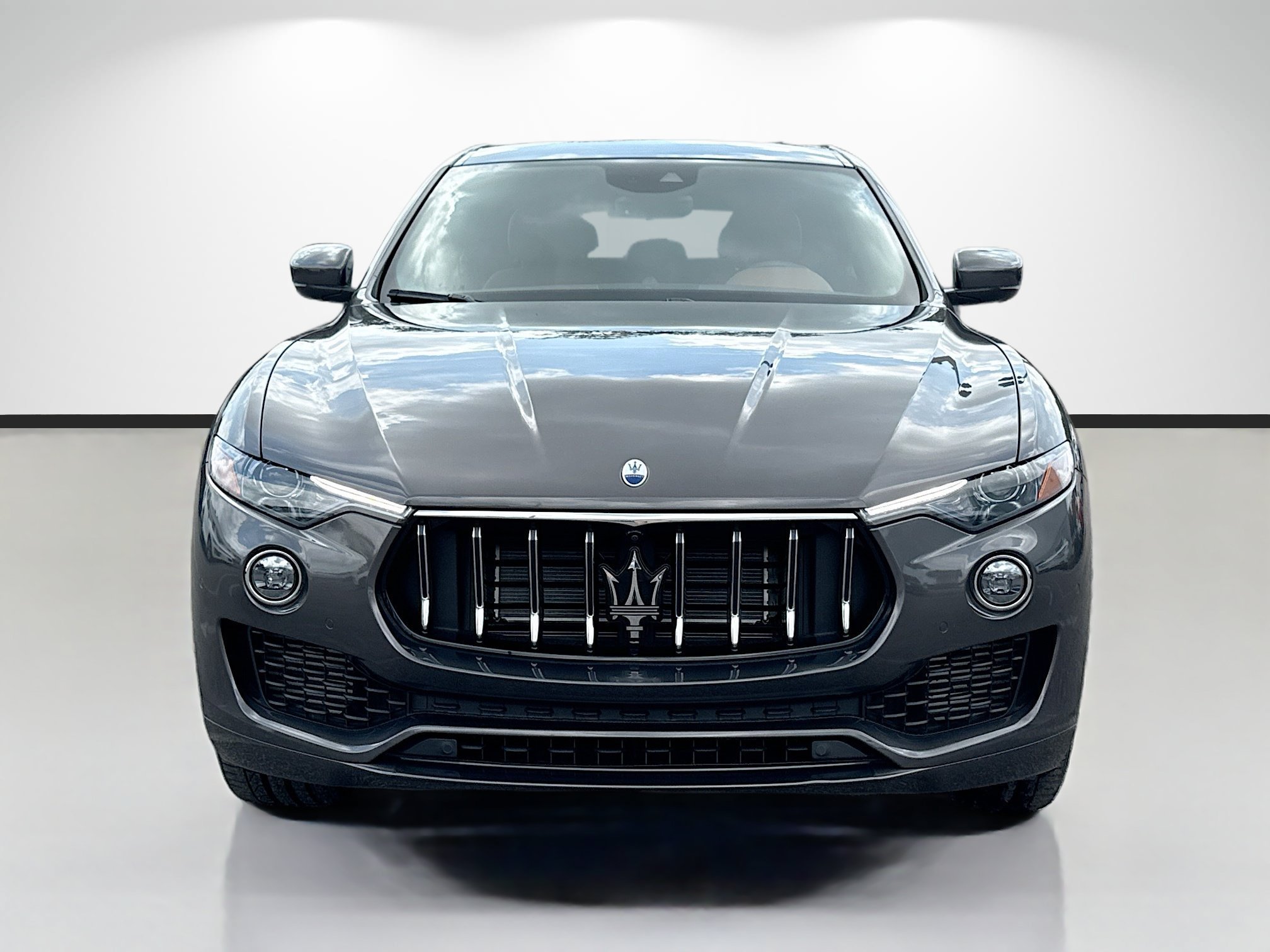Used 2023 Maserati Levante GT AWD/4WD image 8