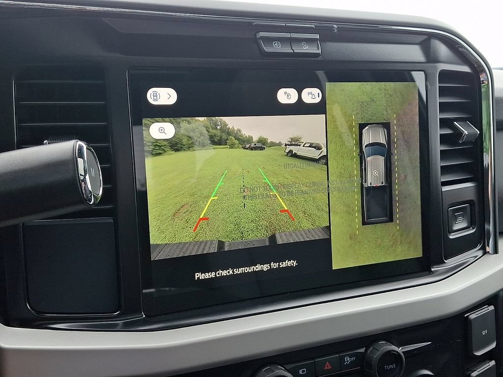 New 2026 Ford F350 XLT w/ XLT Premium Package AWD/4WD image 14