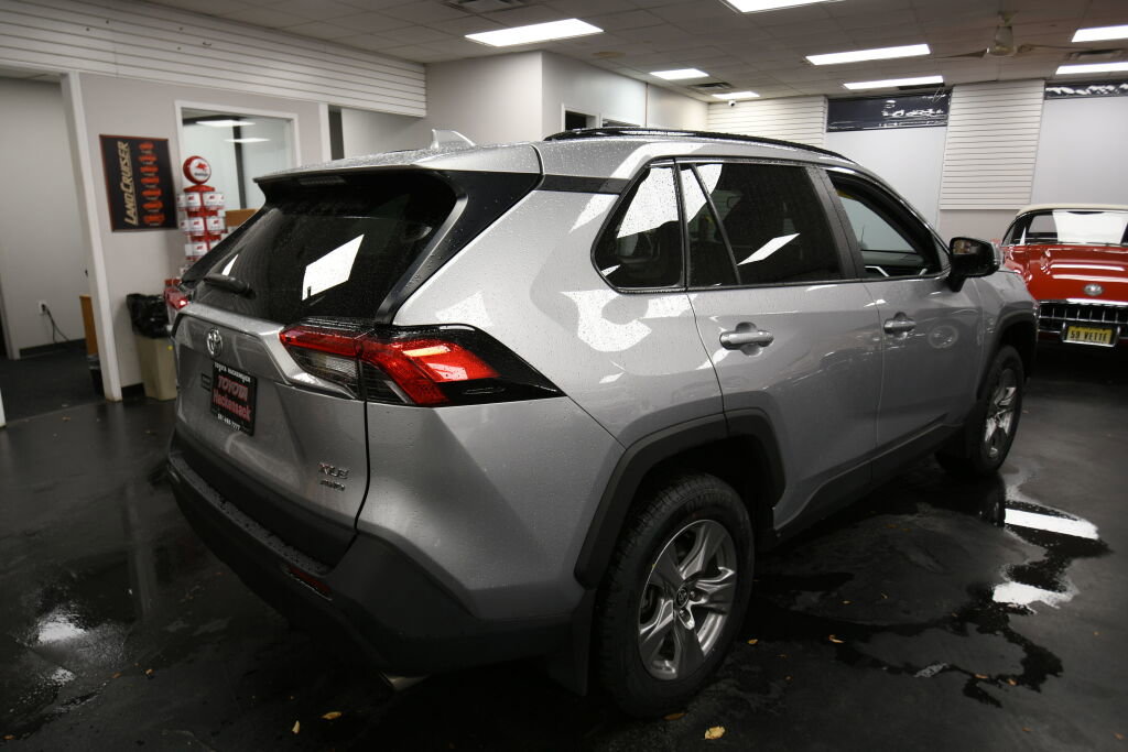 Certified 2024 Toyota RAV4 XLE image 7