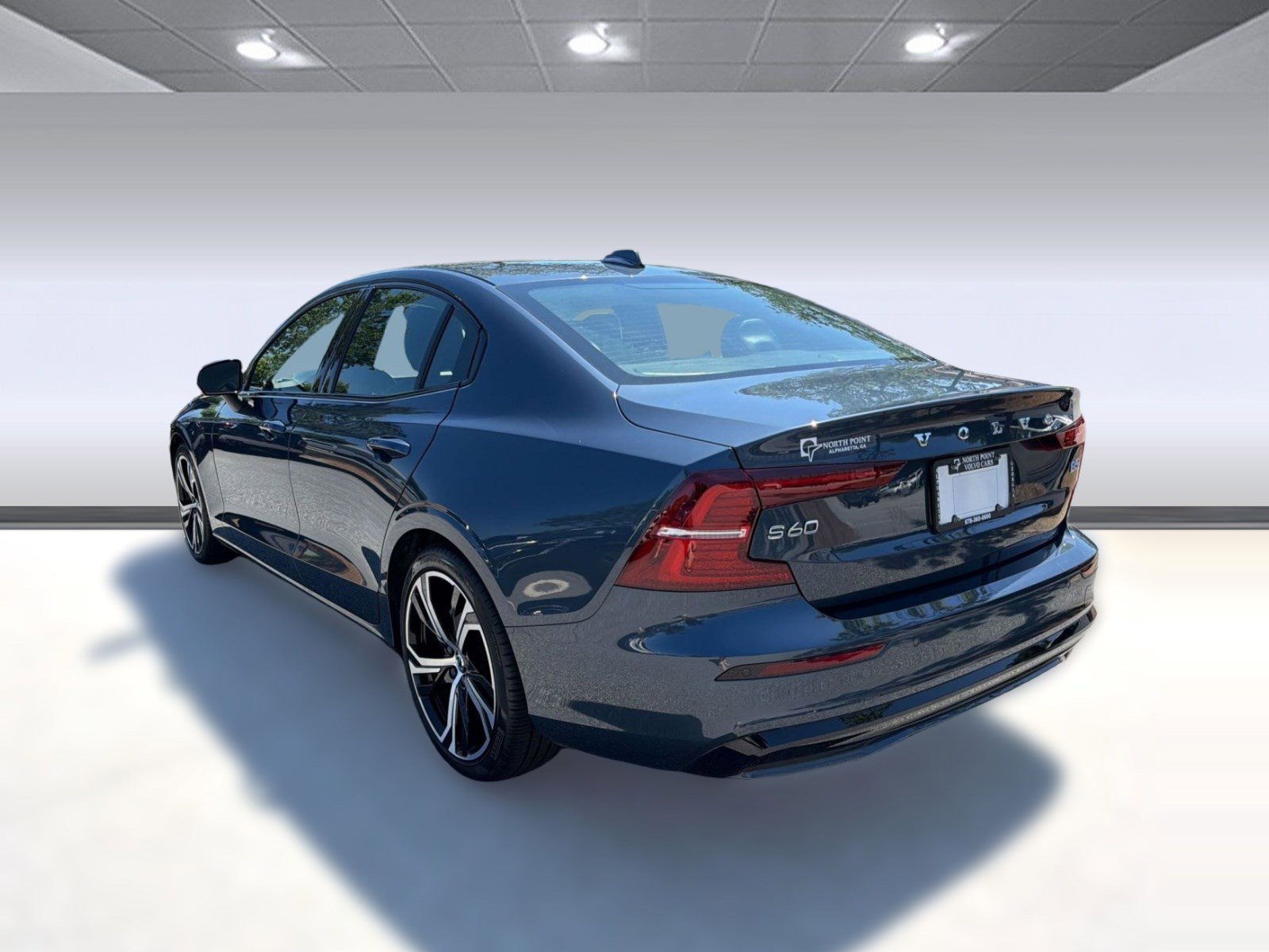 Certified 2023 Volvo S60 B5 Core w/ Climate Package FWD image 3