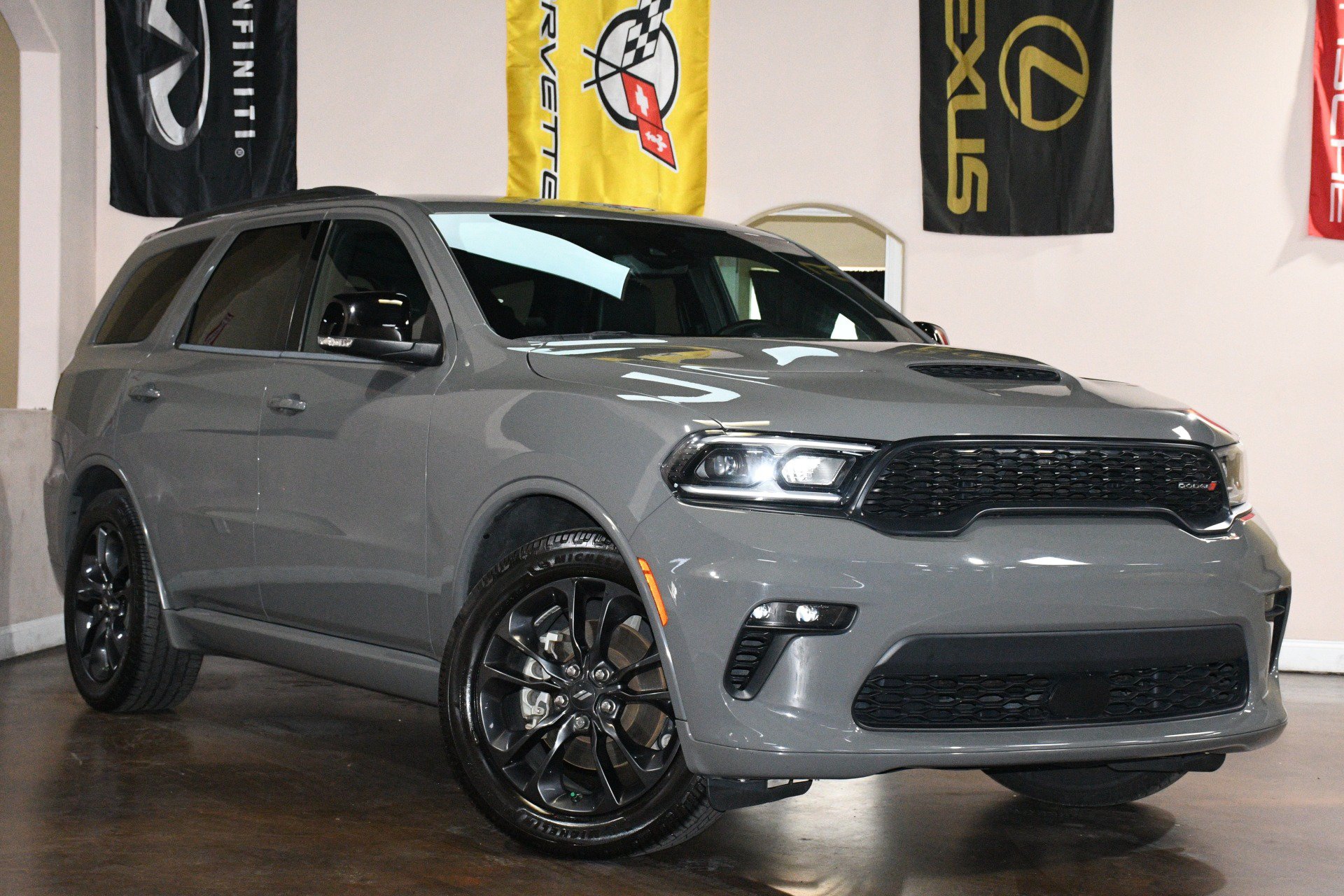 Used 2022 Dodge Durango GT RWD image 3