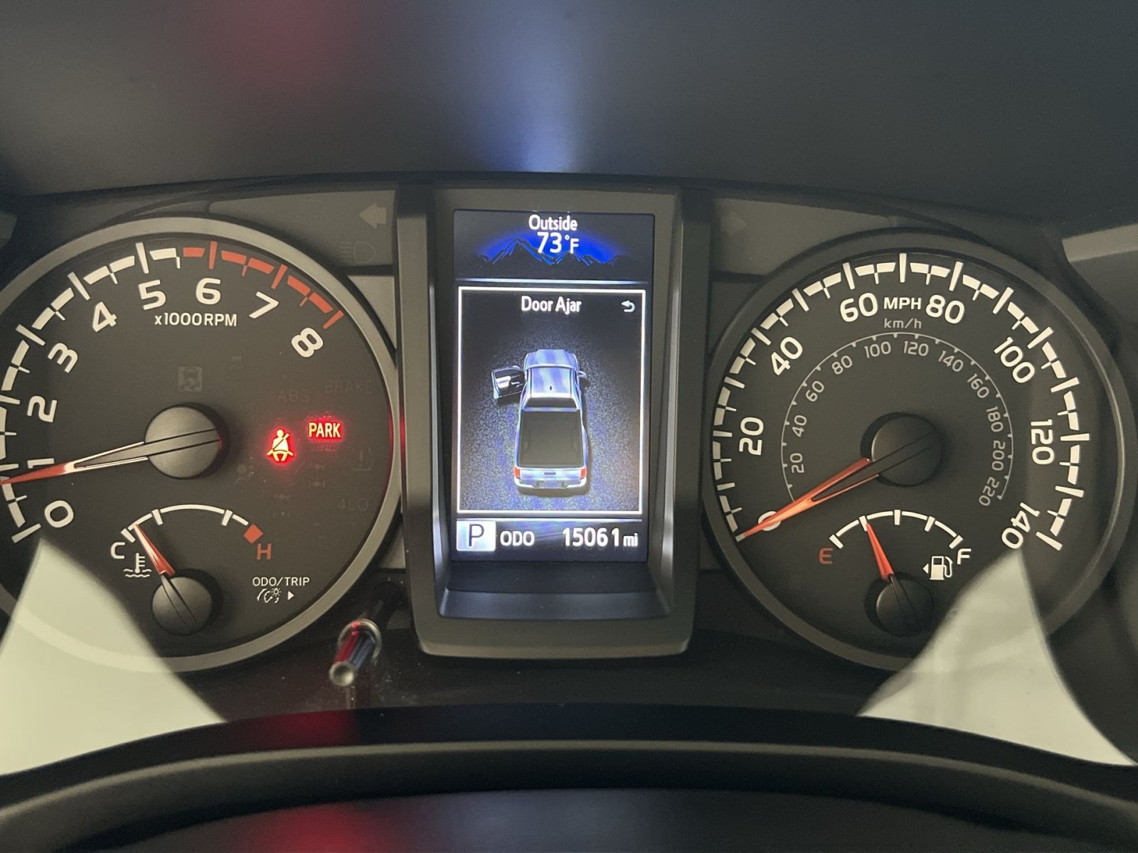 Used 2023 Toyota Tacoma SR w/ SR Convenience Package AWD/4WD image 17