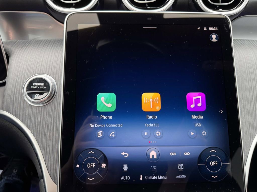 Certified 2025 Mercedes-Benz GLC 300 4MATIC image 28