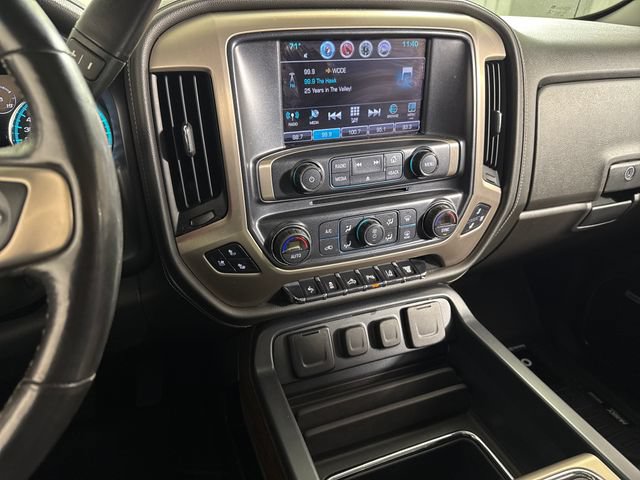 Used 2018 GMC Sierra 2500 Denali w/ Duramax Plus Package AWD/4WD image 35