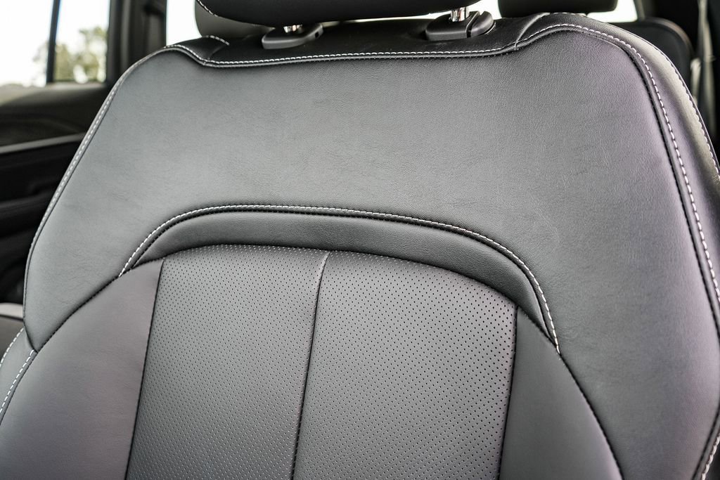 New 2026 Jeep Grand Cherokee Limited image 25