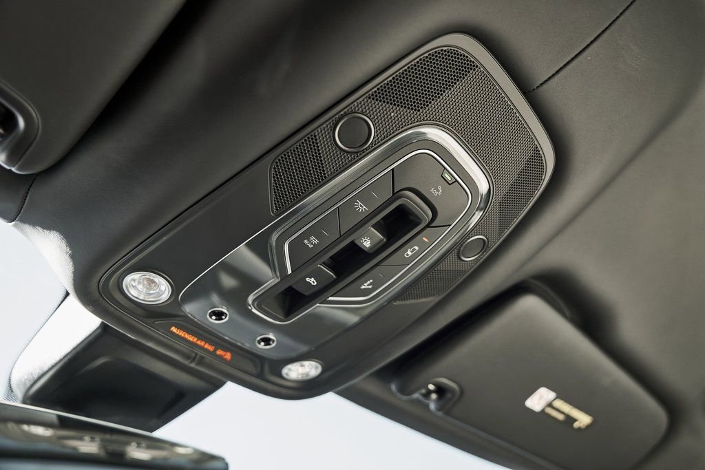 Used 2023 Bentley Bentayga Extended Wheelbase AWD/4WD image 85