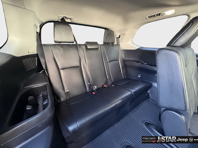 Used 2024 Toyota Grand Highlander FWD image 32