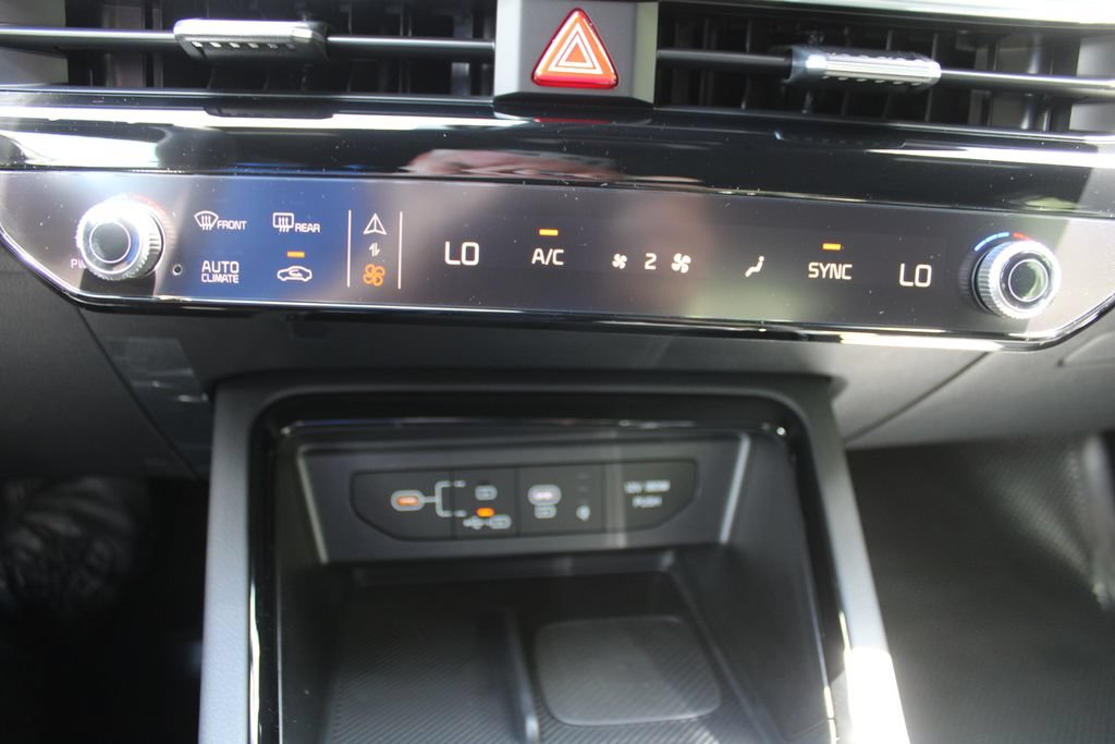 New 2026 Kia K5 GT-Line FWD image 39