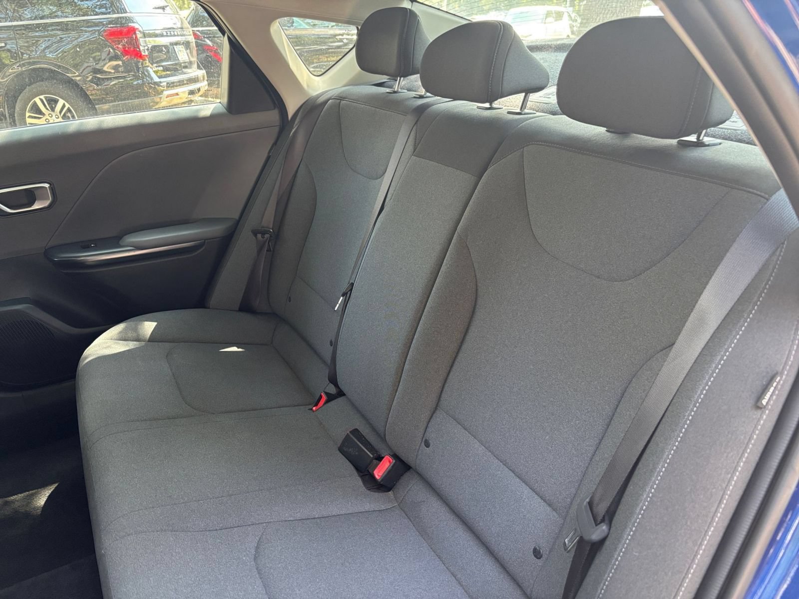 Used 2025 Kia K4 FWD image 36