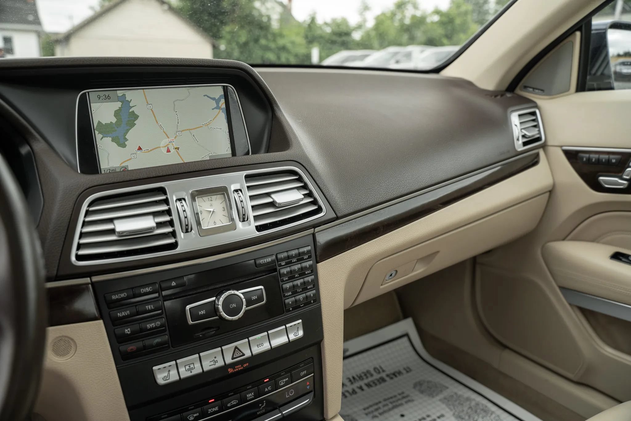 Used 2015 Mercedes-Benz E 400 Coupe w/ Premium 1 Package image 21