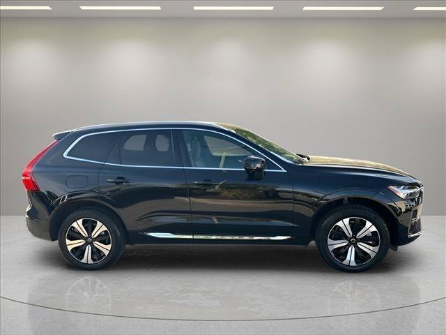Used 2023 Volvo XC60 T8 Plus AWD/4WD image 6