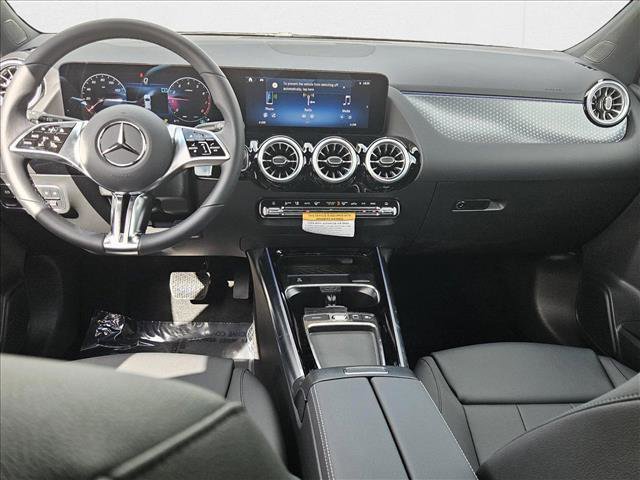 New 2025 Mercedes-Benz GLA 250 image 13