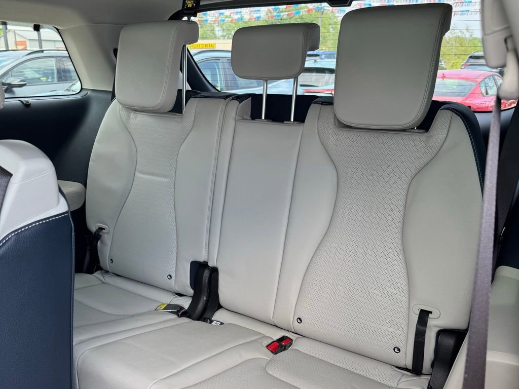 New 2026 Kia Carnival SX Prestige image 14