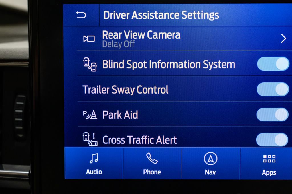 Used 2020 Ford Explorer XLT w/ Equipment Group 202A image 20