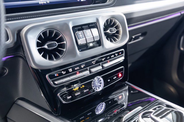 Used 2024 Mercedes-Benz G 63 AMG 4MATIC image 34