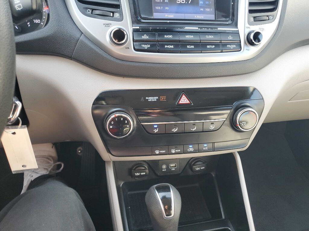 Used 2016 Hyundai Tucson SE w/ Option Group 02 image 30