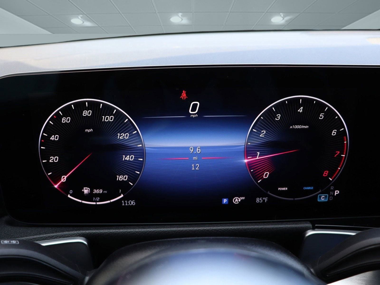 New 2025 Mercedes-Benz GLB 250 image 48