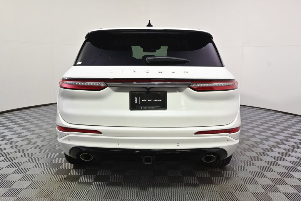 New 2025 Lincoln Corsair Reserve w/ Jet Appearance Package image 5