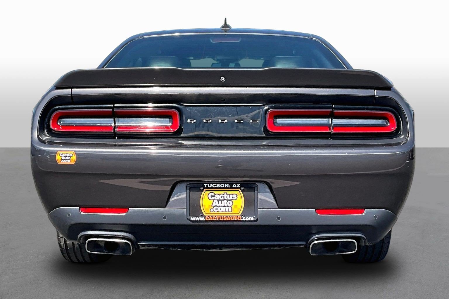 Used 2015 Dodge Challenger R/T Plus RWD image 4