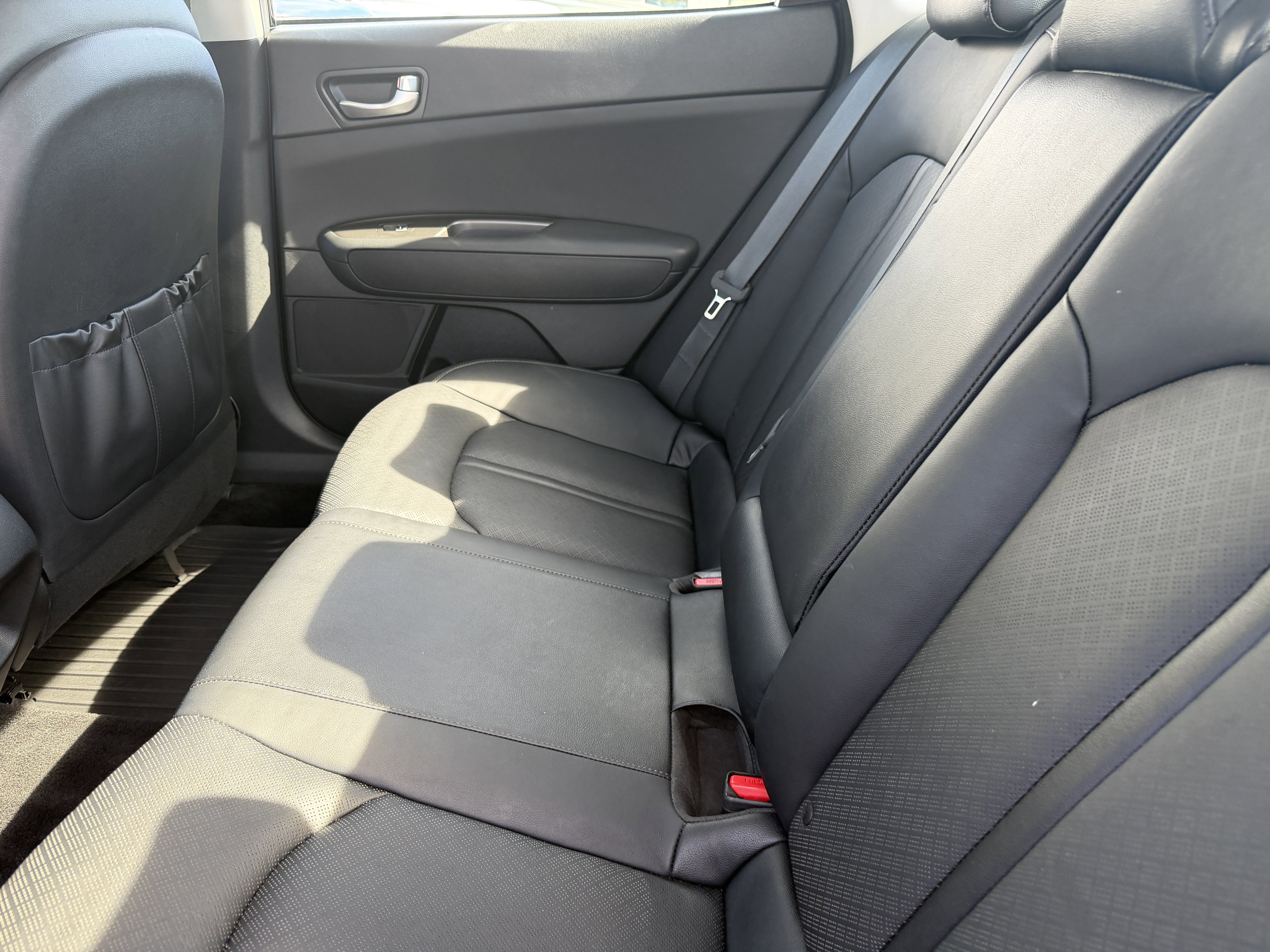 Certified 2020 Kia Optima SE image 20