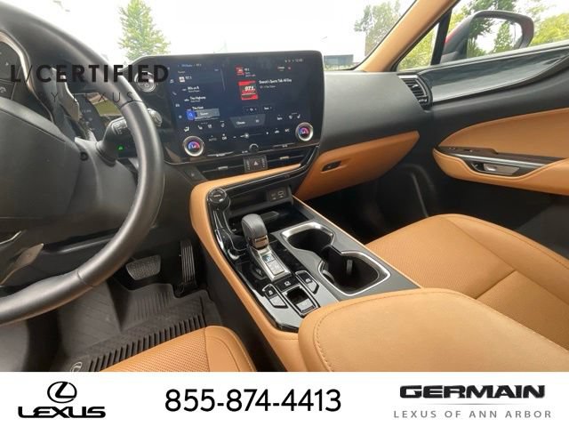 Used 2025 Lexus NX 350h AWD w/ Premium Package image 20