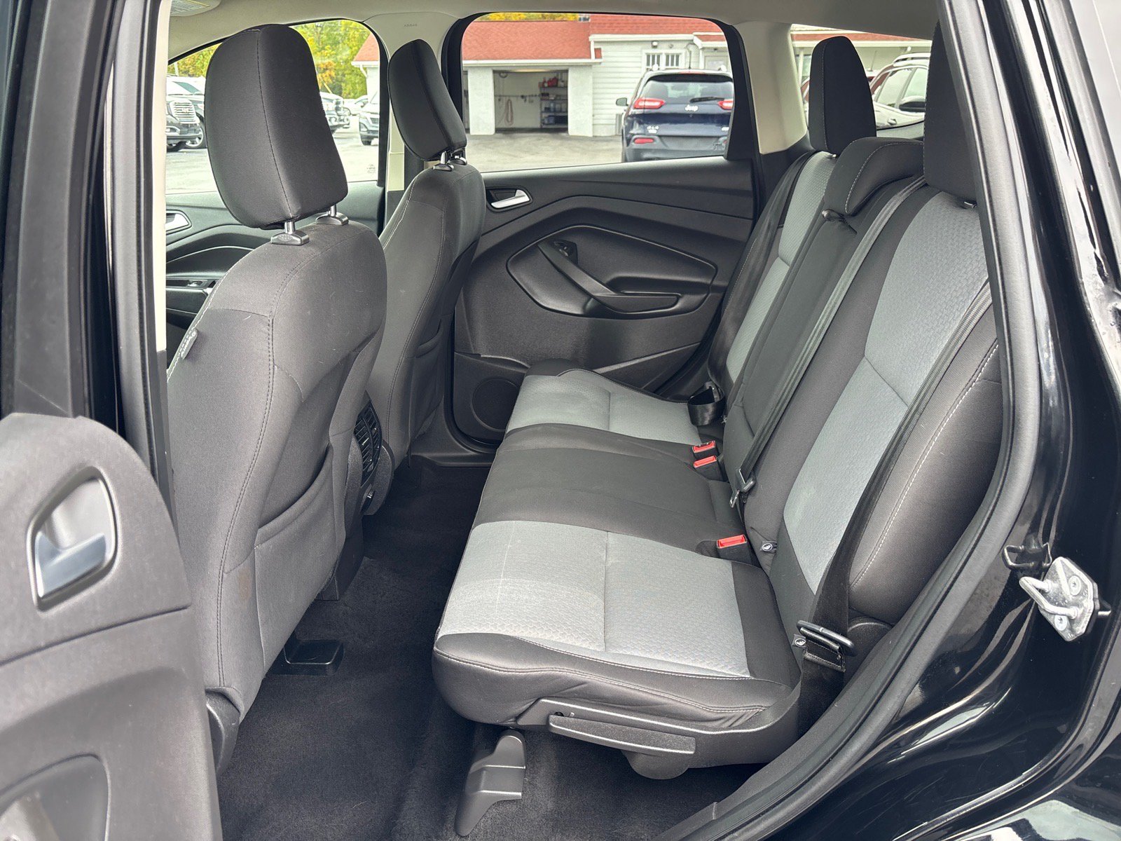 Used 2018 Ford Escape SE AWD/4WD image 13