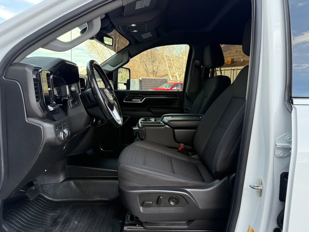 Used 2024 GMC Sierra 3500 SLE w/ SLE Convenience Package AWD/4WD image 31