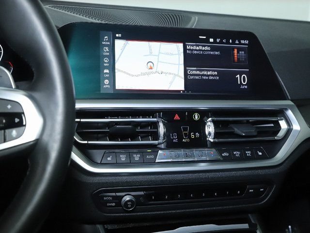 Used 2020 BMW 330i xDrive Sedan w/ Premium Package AWD/4WD image 29