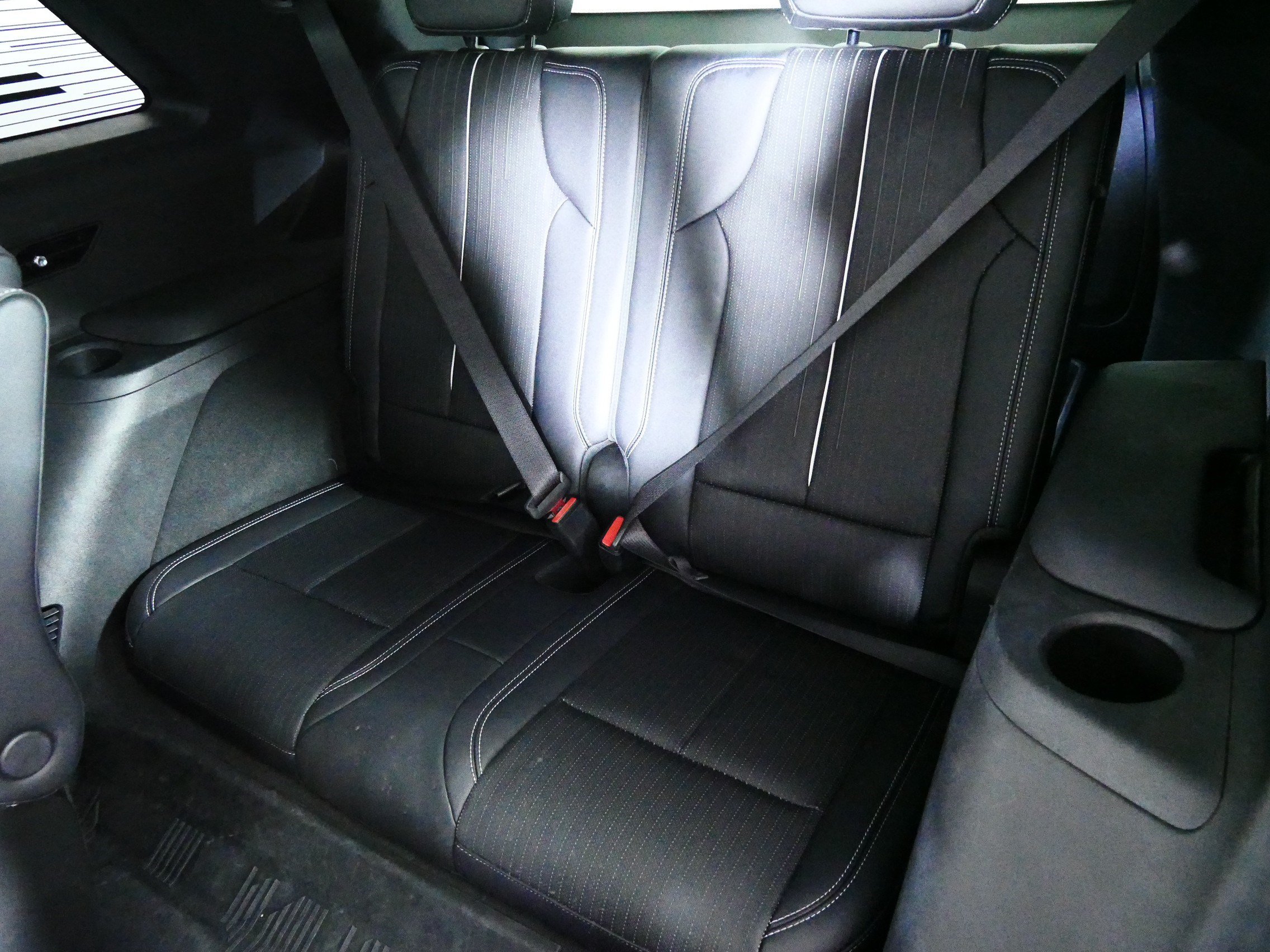 Used 2026 Cadillac Vistiq Sport w/ LPO, Floor Liner Package AWD/4WD image 33