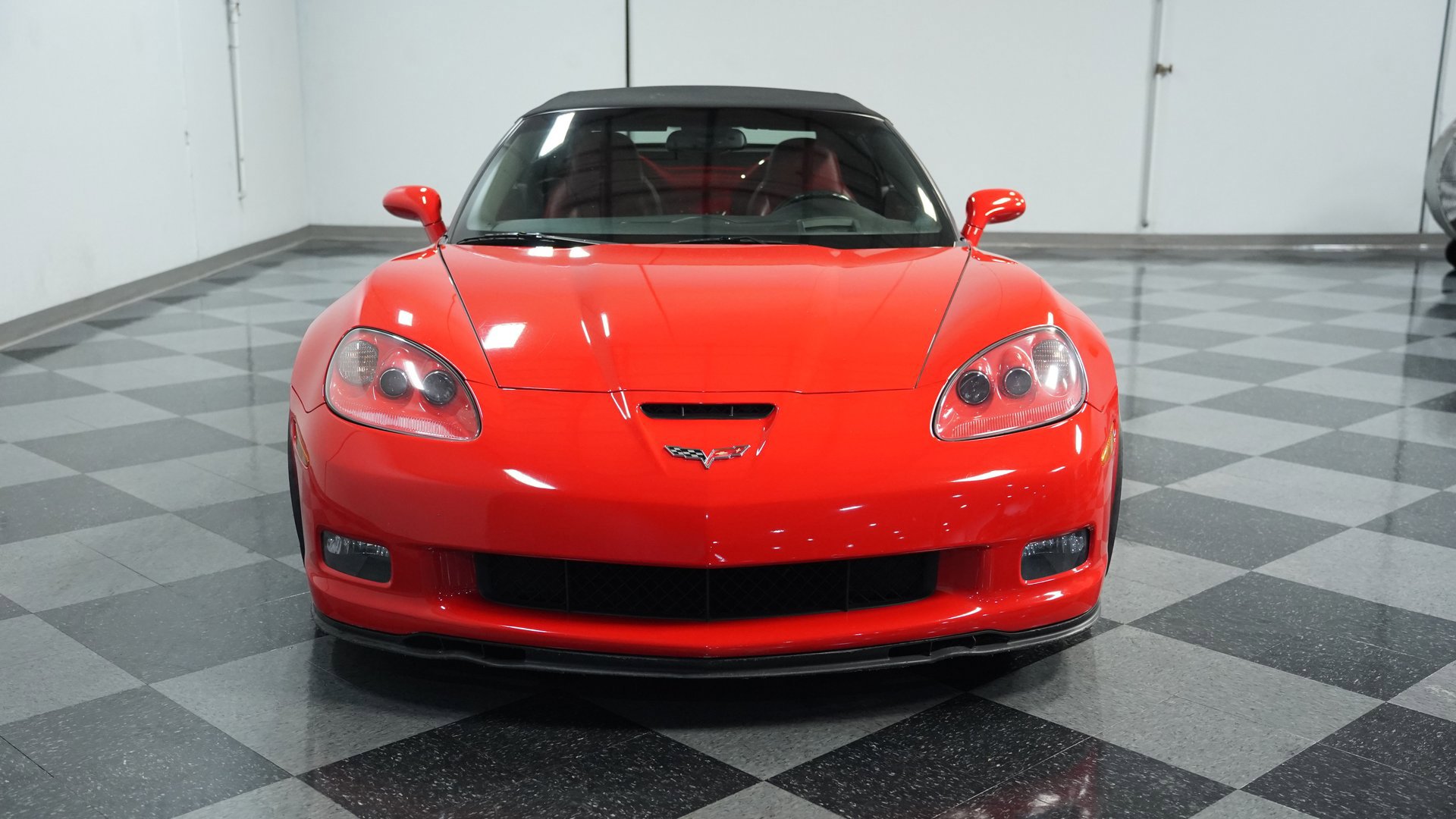 Used 2010 Chevrolet Corvette Grand Sport w/ Preferred Equipment Group image 15